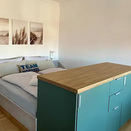 304 Strandburg Apartment