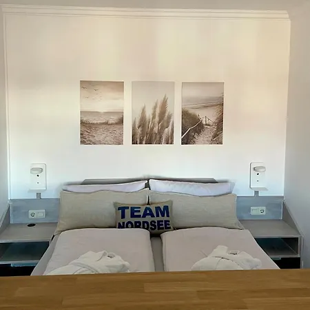 Apartment 304 Strandburg