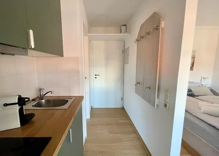 304 Strandburg Lejlighed *